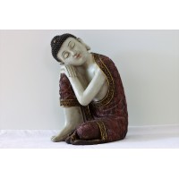 Slapende Boeddha 35 cm met Bordeaux rood.